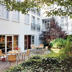 Adagio Montmartre Paris